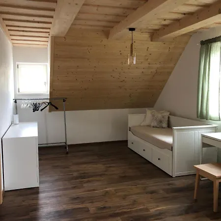 Roubenka Archa Prázdninový dům