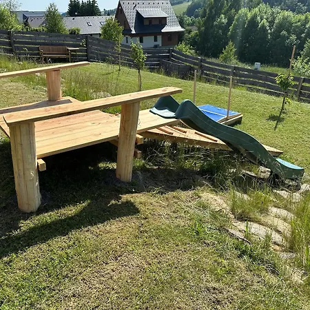 Roubenka Archa *